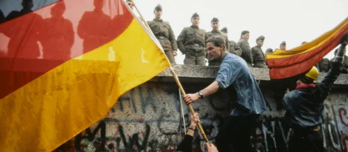 anthony-suau-wall-of-berlin-1989-significados
