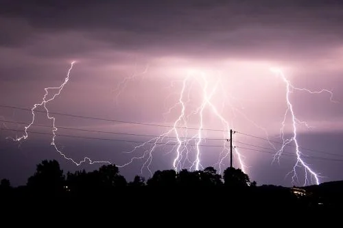 cumulonimbus-storm-hunting-meteorology-thunderstorm_bg