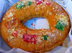 Znaczenie Rosca de Reyes (Co to jest Rosca de Reyes, Pojęcie i Definicja) - Znaczenia rosca-de-reyes_sm